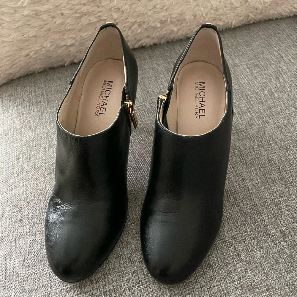 Michael Kors Sammy Ankle Boots